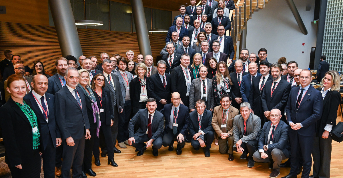 Séminaire de l'assemblée parlementaire de l'OTAN à Helsinki